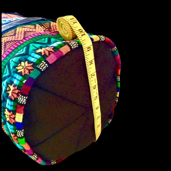 🇬🇹 GUATEMALA VINTAGE NEVER USED  DUFFLE / WEEKENDER HUIPIL TRAVEL BAG - Picture 5 of 10